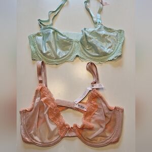 2! NWT Bra Set - Mint Green and Peach